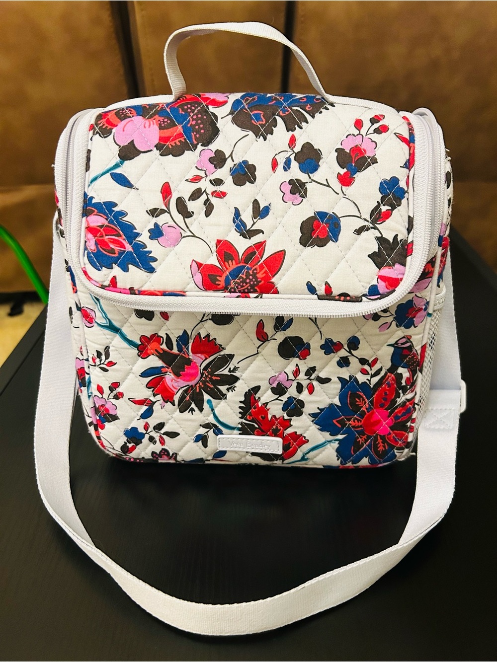 Vera Bradley Lunchbox – Retired Pattern 🌸